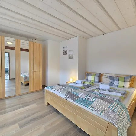 Apartment Lucy 4 *